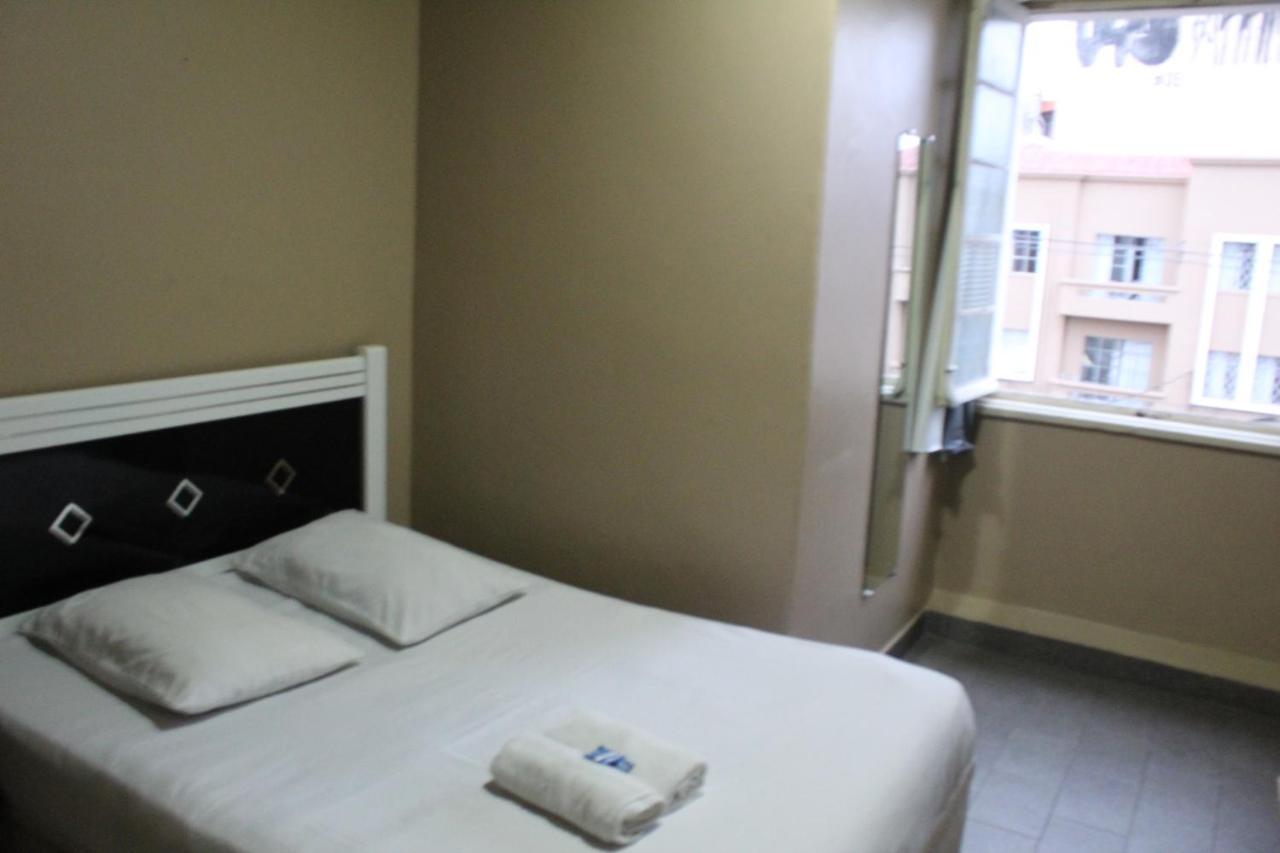 Hotel Lotus Curitiba Exterior photo